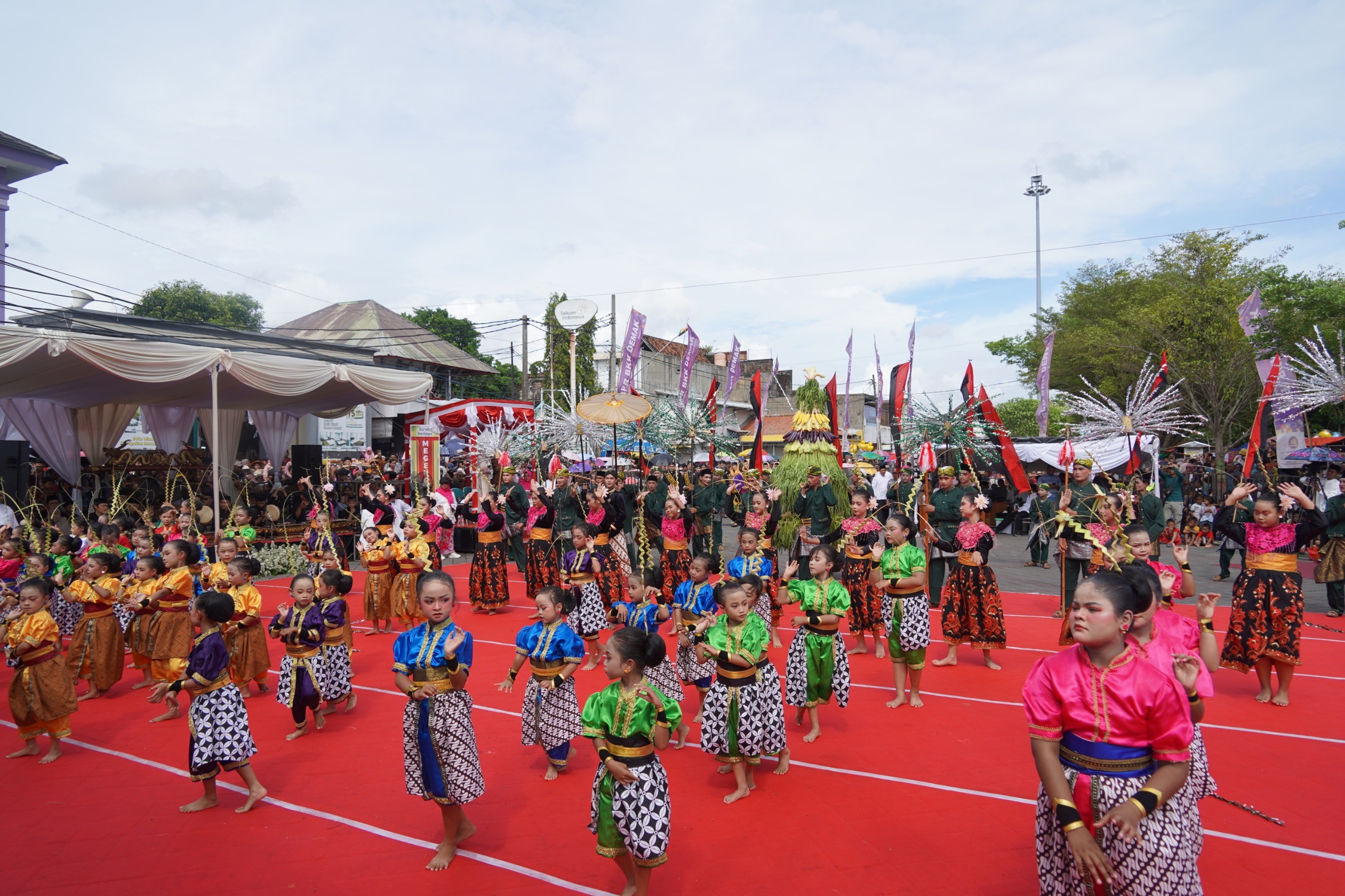 Festival Megengan Demak, MURI Catat Sajian 10.000 Sate Keong