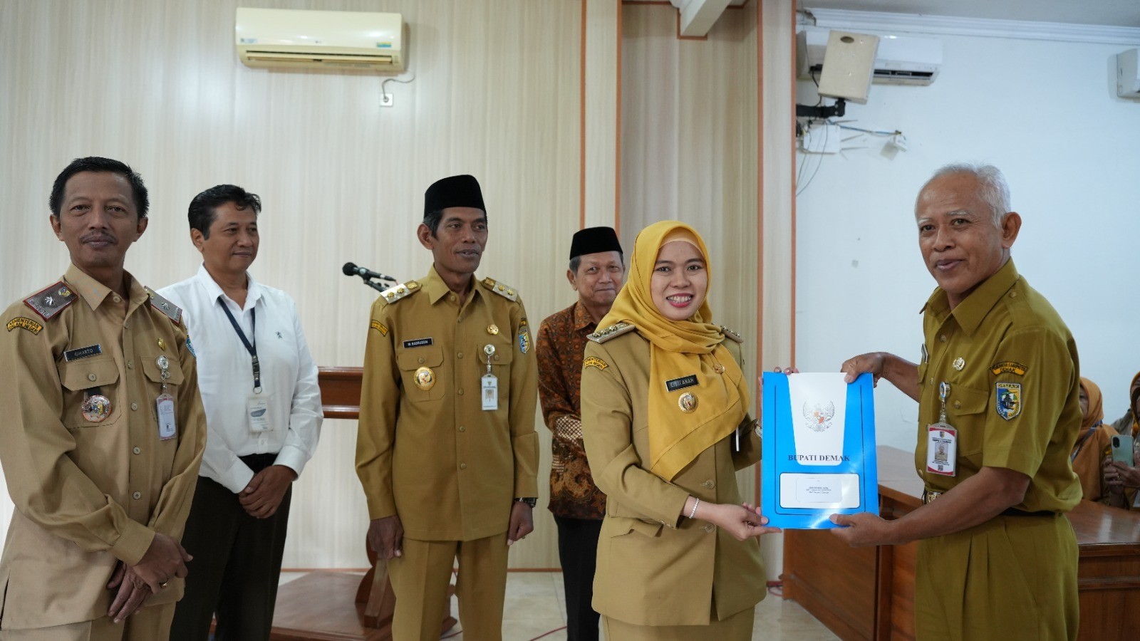 46 PNS Kabupaten Demak Terima SK Purna Tugas